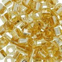 Бисер TOHO Cube, размер 3мм, цвет #22 (Внутреннее серебрение, светлый топаз), 10 грамм Бисер TOHO Cube, размер 3мм, цвет #22 (Внутреннее серебрение, светлый топаз), 10 грамм