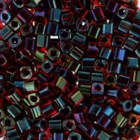 Бисер TOHO Cube, размер 1.5мм, цвет #400 (Окрашенный изнутри, радужный рубин/черный), 10 грамм Бисер TOHO Cube, размер 1.5мм, цвет #400 (Окрашенный изнутри, радужный рубин/черный), 10 грамм