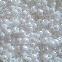 Бисер TOHO круглый, размер 8/0, цвет #121 (Непрозрачный глянцевый, белый), 10 грамм