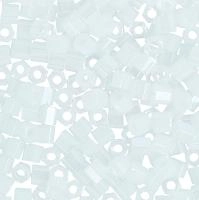 Бисер TOHO Hexagon, размер 11/0, цвет #121 (Непрозрачный глянцевый, белый), 10 грамм Бисер TOHO Hexagon, размер 11/0, цвет #121 (Непрозрачный глянцевый, белый), 10 грамм