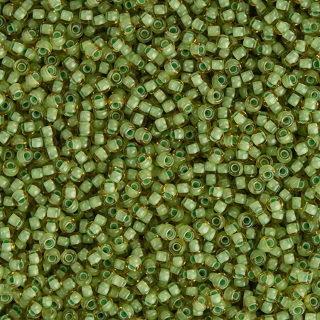 Бисер TOHO круглый, размер 11/0, цвет #945 (Окрашенный изнутри, бледно-желтый/мятный сироп), 10 грамм