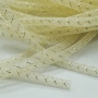 Бижутерная сетка-рукав, 8мм, бледно-желтая с золотистой нитью, 10 метров <p>
Бижутерная сетка-рукав, сплетена из пластиковых кремовых (бледно-желтых) и золотистых нитей. Оттенок может отличаться от фотографии. Толщина может отличаться от заявленной на +-1.5 мм. Сетку можно наполнить бисером или бусинами, надеть на неё сверху бусины или подвески с не очень маленьким отверстием, завязать в нужном месте узелком. По возможности, продается цельным куском, однако, может поставляться несколькими отрезами. Цена за 10 метров.
</p>