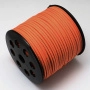 Шнур из искусственной замши, около 3х1.5мм, плоский, красновато-оранжевый, 5 метров <p>Плоский замшевый шнур, окрашенный в темно-морковный цвет. Оттенок может немного отличаться от представленного на фотографии. Размер может немного отличаться от заявленного. По возможности, продается цельным куском, однако, может поставляться несколькими отрезами. Цена за 5 метров.  </p>