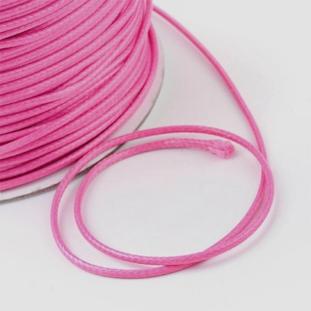 Шнур синтетический вощеный, полиэстеровый, около 2мм, насыщенно-розовый, 10 метров Шнур синтетический вощеный, полиэстеровый, около 2мм, насыщенно-розовый, 10 метров