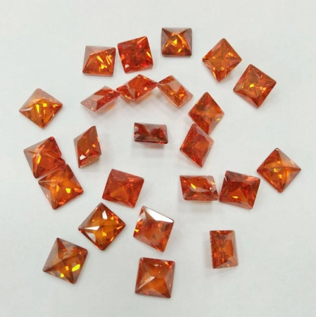 Ювелирный кристалл из фианита, 4х4мм, форма квадрат, темно-оранжевый, 1 шт.