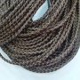 Шнур кожаный, около 2.7-3.2мм, плетеный, двухцветный, темно-коричневый с бежевым, 1 метр <p>Плетеный кожаный шнур, двуцветный. Цвет: темно-коричневый с бежевым. Оттенок может немного отличаться от фото: иногда шнур менее контрастный. Шнур очень аккуратный. Отлично подойдет для создания браслетов и украшений на шею. Выполнен из натуральной восстановленной кожи. Толщина может немного отличаться от заявленной (2.7-3.2мм). Цена за 1 метр. При покупке нескольких единиц отрезается цельным куском.</p>