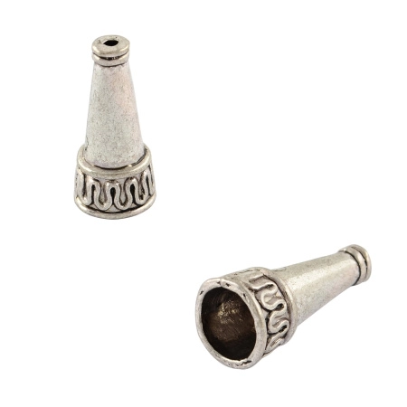 Конус, 21.5х10мм (внутренний размер 7.5мм), с витым узором, базовый материал - цинковый сплав, стиль тибетское серебро, 1 шт. Конус, 21.5х10мм (внутренний размер 7.5мм), с витым узором, базовый материал - цинковый сплав, стиль тибетское серебро, 1 шт.