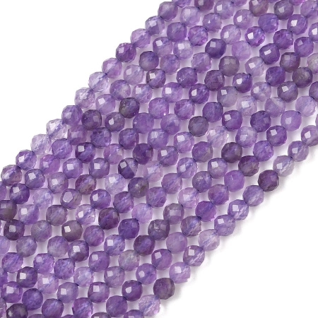 <p>
Мелкие граненые бусины из натурального камня - аметиста высокого качества, каменный бисер. Бусины могут немного отличаться по форме и размеру. Оттенок может немного отличаться от фотографии и в разных поставках. Эти бусины отлично подходят для серег-кисточек. Цена за низку примерно 38 см (около 130 бусин). Низки формируются без проверки каждой бусины на дефекты и без подбора по цвету.
</p>