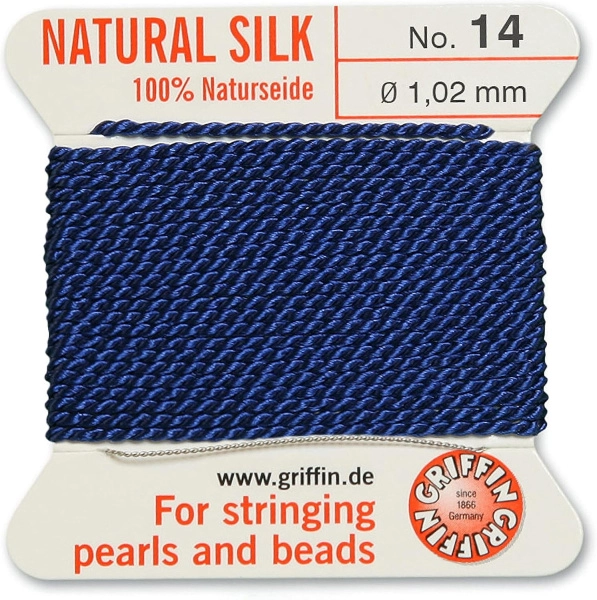 <p>Очень толстая и прочная нить из высококачественного натурального 100% шелка, произведена компанией Griffin (Германия). К нити прикреплена проволочная иголочка. Идеально подходит для использования с жемчугом и натуральными камнями. Толщина около 1,02 мм. Цена за моток 2 метра.</p>