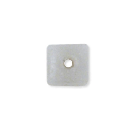 Бусина-разделитель силиконовая, 1.7мм, кубик, Beadalon Bead Bumpers, серебристо-серый, 50 шт. <p>Мягкие бусинки - кубики из силикона Bead Bumpers. Используются между каменными и стеклянными бусинами, жемчугом. Защищают бусины от трения, могут использоваться для имитации узелков. Цвет серебристо-серый, жемчужный (satin silver). Оттенок может отличаться от фотографии и в разных поставках. Цена за упаковку примерно 50 шт. (фасуются производителем без проверки на брак). Произведены американской компанией Beadalon в Тайване.</p>