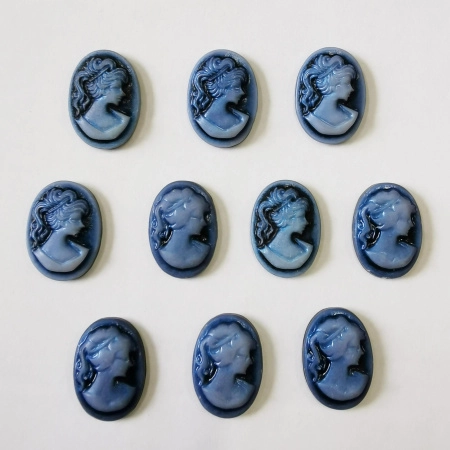Камея акриловая, 18х13мм, девушка, синий перламутр на черном, 10 шт.