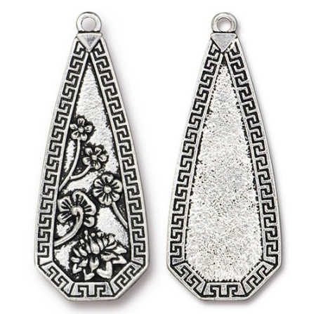 Подвеска, 58.5х23.5мм, TierraCast, Узорная капля с цветами, базовый материал - оловянный сплав, посеребренная с чернением, 1 шт. Подвеска, 58.5х23.5мм, TierraCast, Узорная капля с цветами, базовый материал - оловянный сплав, посеребренная с чернением, 1 шт.