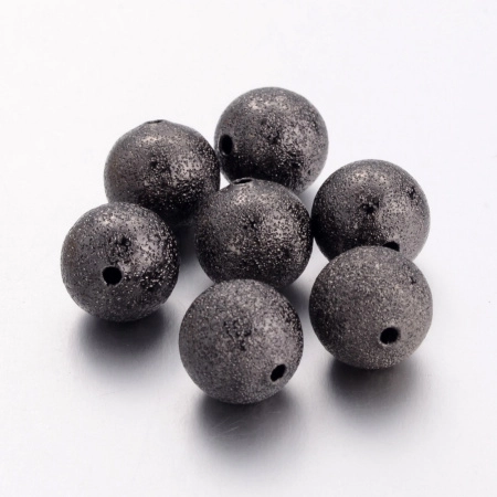 <p>
Латунная бусина с покрытием звездная пыль (stardust) цвета стали с чернением (вороненой стали). Также такие бусины называют "сахарный шарик" или "бусина с сахарным покрытием". Диаметр отверстия - около 1.8 мм. Оттенок может отличаться от фотографии и в разных поставках. Цена за 10 шт.
</p>