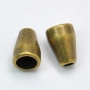 <p>Гладкий лаконичный конус бронзового цвета с небольшим чернением. Можно использовать как обниматель, концевик для кисточки или бисерных жгутов. Внутренний диаметр с одной стороны - около 5.5 мм, со второй - около 2.5 мм. На покрытии возможны небольшие неровности. Оттенок может отличаться от фотографии и в разных поставках. Цена за 1 шт.</p>