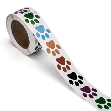 <p>Яркие милые самоклеющиеся стикеры - отпечатки лапок кошки или собаки. Размер лапки примерно 2.5*2.5 см, может немного отличаться от заявленного. Отлично подходят для декорирования и детского творчества. Оттенок может отличаться от фотографии и в разных поставках. Наклейки сделаны из бумаги, поставляются на катушке, в наборе около 500 наклеек.</p>