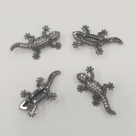 Бусина металлическая, 27х15х6.5мм, Milano, Ящерица, с двумя петельками, с фианитами, базовый материал - латунь, вороненая сталь, 1 шт.