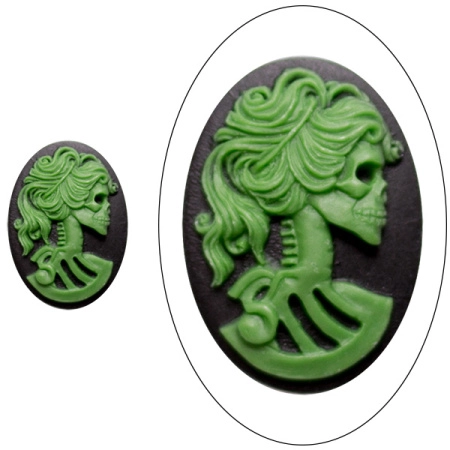 Камея акриловая, 25х18мм, девушка-скелет, зеленая на черном, 1 шт.