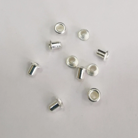 Люверсы без ответной части (блочки), 3.8х3.7мм, TierraCast, базовый материал - латунь, посеребренный, 20 шт.