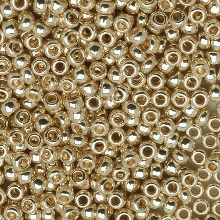 <p>Японский бисер TOHO Round (круглый Тохо), размер 11/0 (2.2 мм). Непрозрачный серебристый бисер (Galvanized Aluminum). Оттенок может отличаться от фотографии. Цена за 10 грамм. Среднее количество бисерин в 1 грамме Toho 11/0 от 70 до 120 штук, может сильно варьироваться в зависимости от вида бисера.</p>