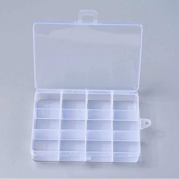 <p>Прямоугольный контейнер (пенал) для хранения фурнитуры из качественного прозрачного пластика с двумя защёлками. У органайзера имеется 12 ячеек с внутренним размером примерно 3*3 см. На торцевой части контейнера имеется петелька для подвешивания. На коробочке возможны небольшие царапинки, пятнышки. Цена за 1 шт.</p>