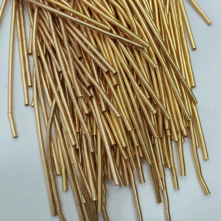 Канитель, 1.5-1.9мм, extra heavy, гладкая, позолоченная (приглушенное золото), 30-40 см, 1 шт. Канитель, 1.5-1.9мм, extra heavy, гладкая, позолоченная (приглушенное золото), 30-40 см, 1 шт.