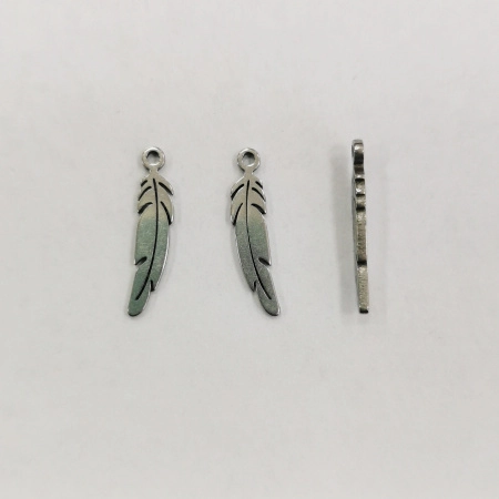 Подвеска, 17х3.7х1мм, перышко, базовый материал - нержавеющая сталь, без покрытия, 1 шт.