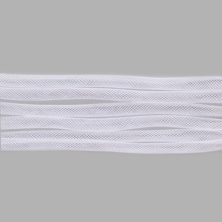 <p>
 Толщина может отличаться от заявленной на +-1.5 мм. Бижутерная сетка-рукав, сплетена из пластиковых белых нитей. Растягивается. Сетку можно наполнить бисером или бусинами, надеть на неё сверху бусины или подвески с не очень маленьким отверстием, завязать в нужном месте узелком. По возможности, продается цельным куском, однако, может поставляться несколькими отрезами. Цена за 10 м.
</p>