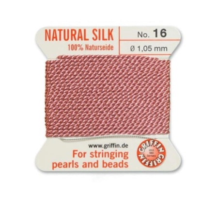 <p>Очень толстая и прочная нить из высококачественного натурального 100% шелка, произведена компанией Griffin (Германия). К нити прикреплена проволочная иголочка. Идеально подходит для использования с жемчугом и натуральными камнями. Толщина около 1,05 мм. Оттенок может отличаться от фотографии и в разных поставках. Цена за моток 2 метра.</p>