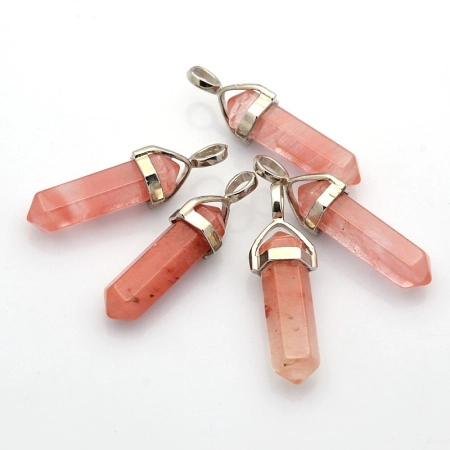 Подвеска каменная, 40х13х11мм, в форме кристалла, базовый материал - камень, арбузный кварц (имитация) с держателем стального цвета, 1 шт. УЦЕНКА