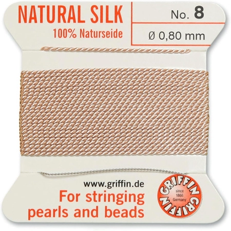 <p>Толстая и прочная нить из высококачественного натурального 100% шелка, произведена компанией Griffin (Германия). К нити прикреплена проволочная иголочка. Идеально подходит для использования с жемчугом и натуральными камнями. Толщина около 0,8 мм. Цена за моток 2 метра.</p>