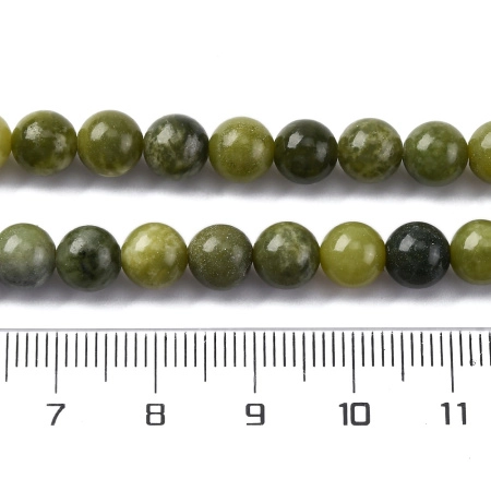 <p>Бусины из натурального камня - канадского нефрита качества А. Бусины могут немного отличаться по форме и размеру. Оттенок может немного отличаться от фотографии. Длина низки 18-19 см, в низке около 29 бусин. Низки формируются без проверки на дефекты каждой бусины. Цена за низку.</p>