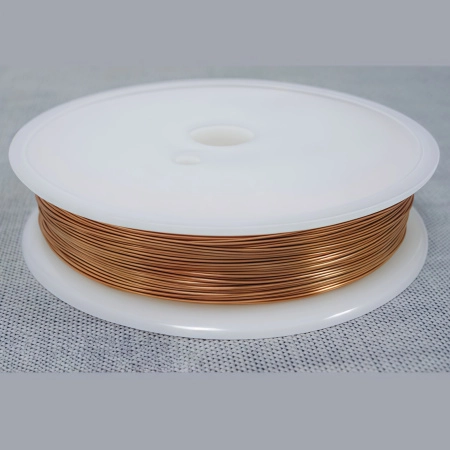 <p>Качественная медная проволока, цвет - яркая медь. Диаметр 0,8 мм. Намотка может состоять из нескольких частей. Цена за катушку около 3 метров.</p>