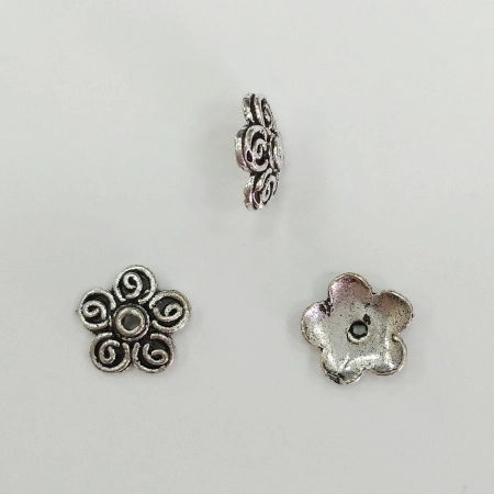 Шапочка для бусин (обниматель), 12х3мм, Индия, цветок с завитками на лепестках, базовый материал - латунь, посеребренный с чернением, 5 шт.