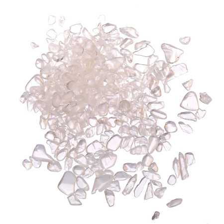 <p>Сколы из камня - натурального горного хрусталя. Без отверстий! Могут существенно отличаться по форме и размеру. Используется для декорирования украшений, шкатулок, картин и т.д. Также крошку можно насыпать в стеклянную бутылочку. Оттенок может отличаться от фотографии и в разных поставках. Цена за упаковку 20 грамм (около 100-300 шт.).</p>