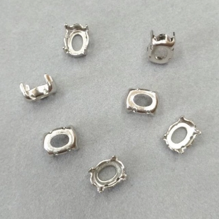 Оправа с цапами, 8х6мм, пришивная, форма овал, базовый материал - латунь, стального цвета, 5 грамм Оправа с цапами, 8х6мм, пришивная, форма овал, базовый материал - латунь, стального цвета, 5 грамм