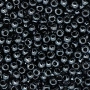 <p>Японский бисер TOHO Round (круглый Тохо), размер 11/0 (2.2 мм). Жемчужный черного цвета (Metallic Hematite).
Оттенок может отличаться от фотографии. Цена за 10 грамм. Среднее количество бисерин в 1 грамме Toho 11/0 от 70 до 120 штук, может сильно варьироваться в зависимости от вида бисера.</p>