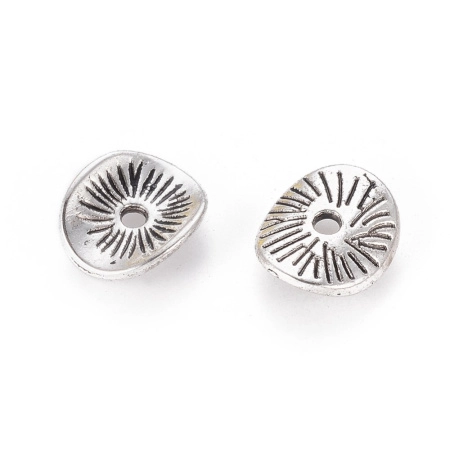Бусина металлическая, 9.5х8.5х2мм, изогнутый диск с бороздками, базовый материал - цинковый сплав, стиль тибетское серебро, 10 грамм