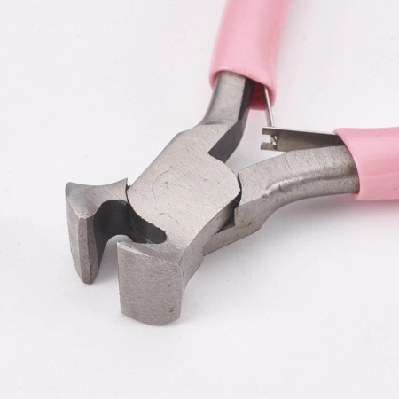 <p>Кусачки торцевые предназначены для обрезания толстых пинов, проволоки, лески. Имеют ручки с нескользящим покрытием. Цена за 1 шт.</p>