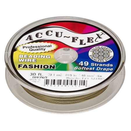 <p>Профессиональный ювелирный тросик Accu-Flex с нейлоновым покрытием бронзового цвета. 49-жильный тросик премиум-класса. Благодаря большому количеству металлических струн внутри, этот тросик очень прочный и гибкий. Цена за катушку 30 футов (9.1 метра).</p>