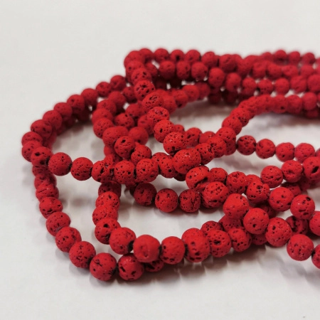 <p>
Бусины из натуральной вулканической лавы (вулканического туфа), окрашенной сверху в красный цвет. Оттенок может отличаться от фотографии и в разных поставках. Бусины матовые. Могут немного отличаться по форме и размеру. Цена за низку, около 60 бусин (низки формируются без проверки каждой бусины на дефекты).
</p>
<p>УЦЕНКА: бусины прокрашены неравномерно: серый цвет вокруг отверстий и точечно по поверхности бусины.</p>