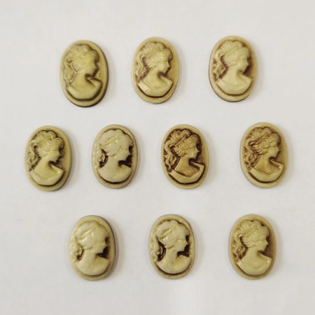 Камея акриловая, 18х13мм, девушка, перламутр на коричневом, 10 шт.