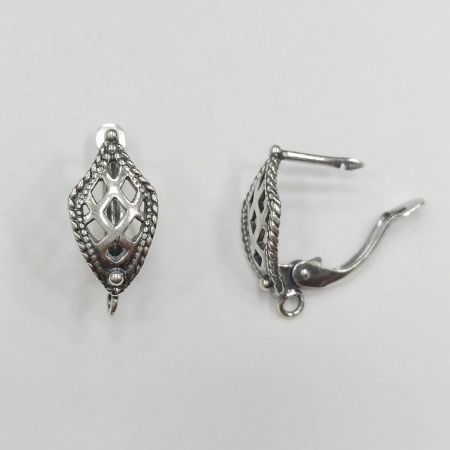 Швензы закрытые, 19х9мм, с английским замком, Плетеный ромб, базовый материал - латунь, посеребренные с чернением, пара Швензы закрытые, 19х9мм, с английским замком, Плетеный ромб, базовый материал - латунь, посеребренные с чернением, пара