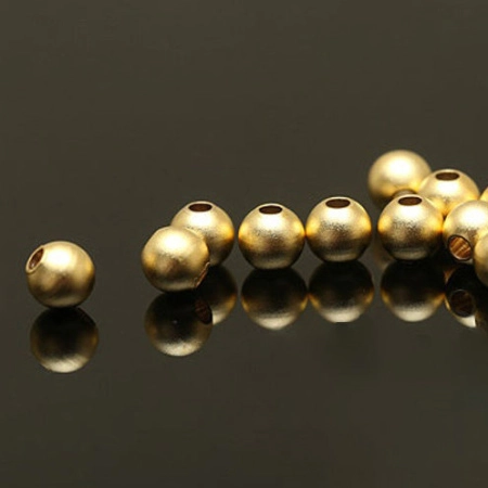 Бусина металлическая, 3мм, Корея, гладкая, базовый материал - латунь, матовая позолоченная, 10 шт. <p>Качественная корейская фурнитура класса люкс. Маленькая металлическая бусина шарик. Диаметр отверстия - около 0.7-0.8 мм. Материал латунь, покрытие золото 16 карат. Оттенок может отличаться от фотографии и в разных поставках. Степень матовости может отличаться у разных бусин. Производство: Южная Корея. Цена за 10 бусин.</p>