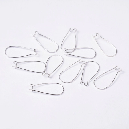 <p>Длинные закрытые швензы - петли. Цвет светло-серебристый. Цена за упаковку 5 грамм (около 9 пар). Фасуются без проверки на брак.</p>