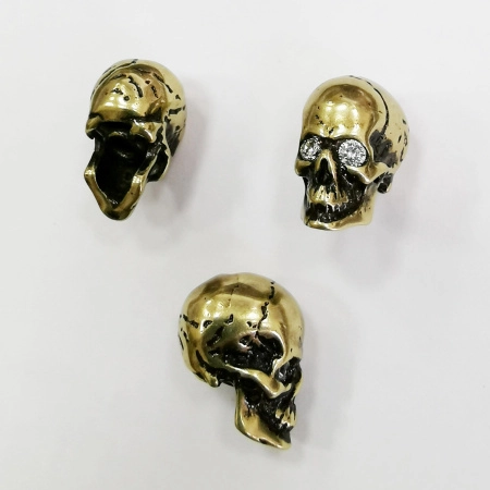 Бусина металлическая, 14х11х8.5мм, Milano, Череп с фианитами, базовый материал - латунь, под античное золото (цвет - светлая бронза), 1 шт.