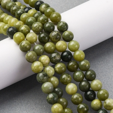 <p>Бусины из натурального камня - канадского нефрита качества А. Бусины могут немного отличаться по форме и размеру. Оттенок может немного отличаться от фотографии. Длина низки 18-19 см, в низке около 29 бусин. Низки формируются без проверки на дефекты каждой бусины. Цена за низку.</p>