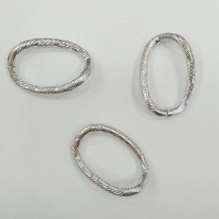 Коннектор, 28х19мм, узорный витой овал, разъемный (звено цепи), базовый материал - анодированный алюминий, цвет серебристый, 5 шт.