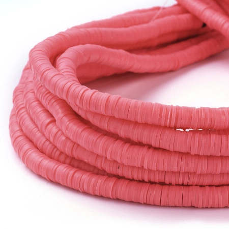 <p>Плоские круглые бусины - чипсы (диски, рондели heishi) ручной работы из полимерной глины (пластики). Бусины могут немного отличаться по форме и размеру. Оттенок может отличаться от фотографии. Цвет: яркий лососево-розовый. Бусины довольно мягкие, гибкие, напоминают каучук. Цена за низку длиной около 43 см, около 350-400 бусин.</p>
