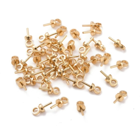 <p>Вклеивающийся штифт (держатель) приглушённо-золотого цвета. Оттенок может отличаться от фотографии и в разных поставках. Общая длина 7 мм, диаметр шляпки 3 мм, диаметр петельки 3 мм, длина вклеиваемой части 3 мм, диаметр вклеиваемой части - около 0.7 мм. Цена за упаковку 2 грамма (около 25 штук).</p>