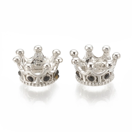 <p>Небольшая эффектная бусина корона с покрытием под родий. Размер отверстия с одной стороны около 7 мм, с другой - около 5 мм. Инкрустация черными стразами в технике паве. Оттенок может отличаться от фотографии и в разных поставках. Цена за 2 шт.</p><p>ВНИМАНИЕ: на покрытии возможны небольшие неровности; фианиты могут быть вклеены не очень ровно.</p>